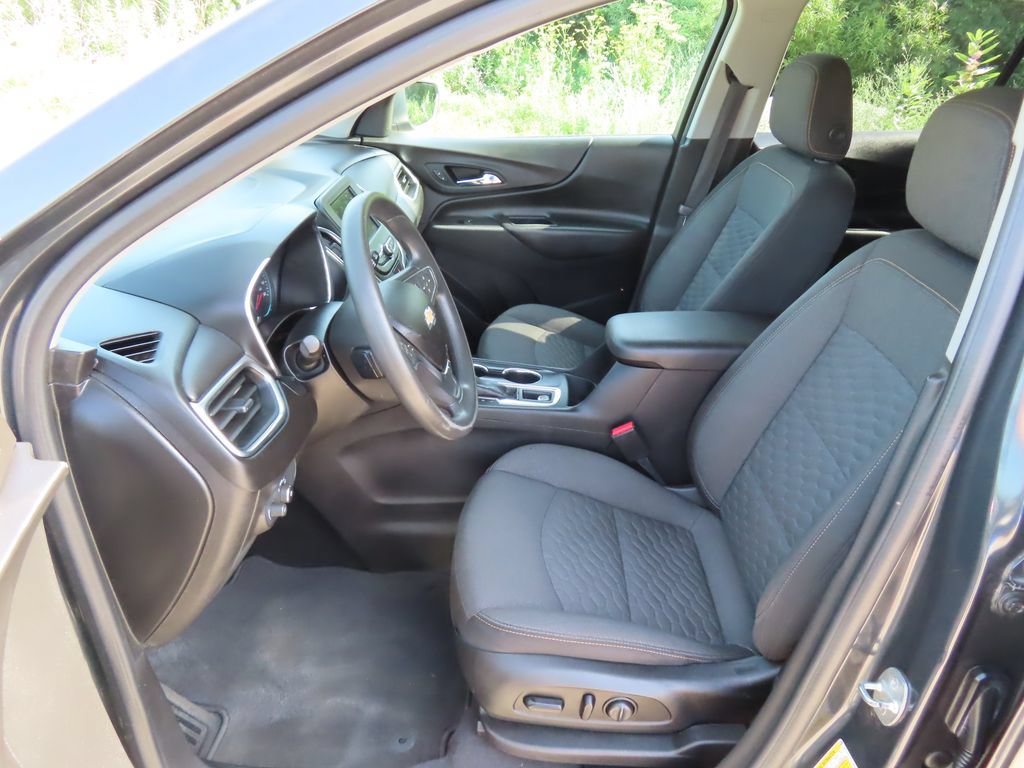 Used 2020 Chevrolet Equinox LT FWD image 20