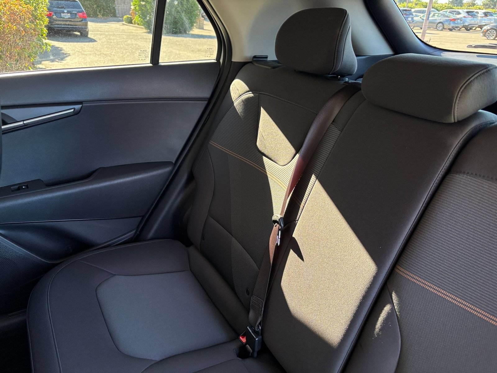 Used 2026 Kia Niro LX FWD image 37