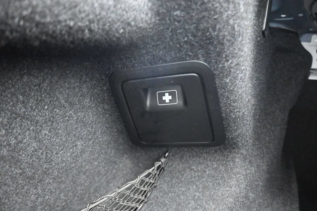 Used 2017 BMW 530i xDrive AWD/4WD image 51
