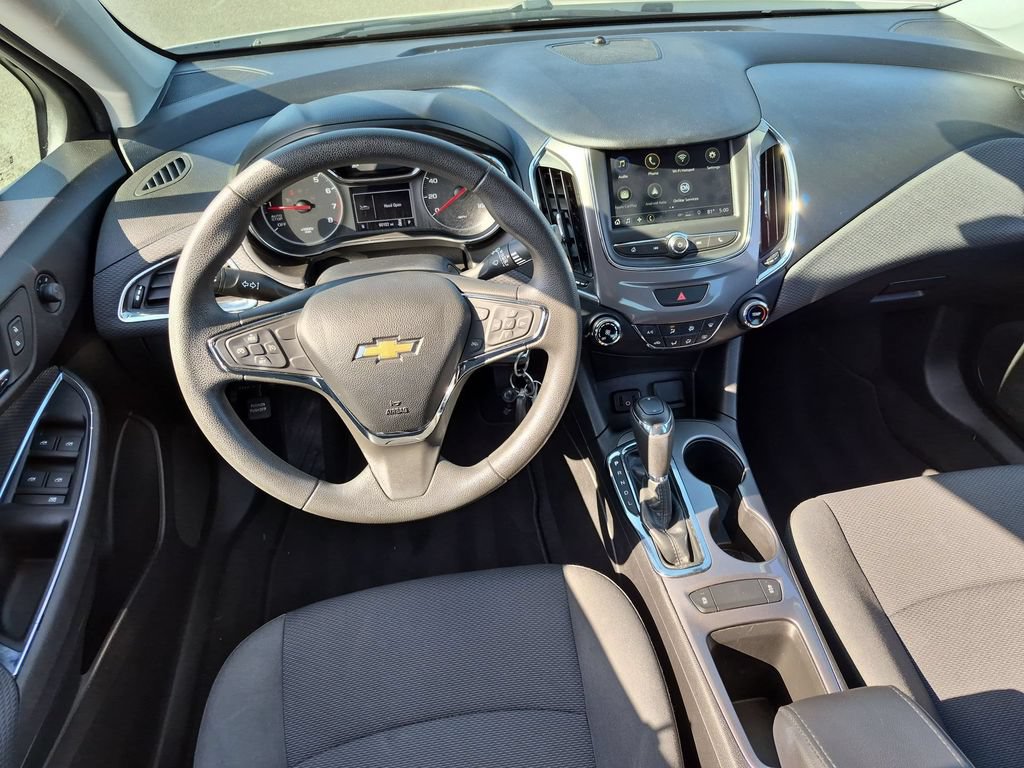 Certified 2019 Chevrolet Cruze LS w/ LS Convenience Package FWD image 21