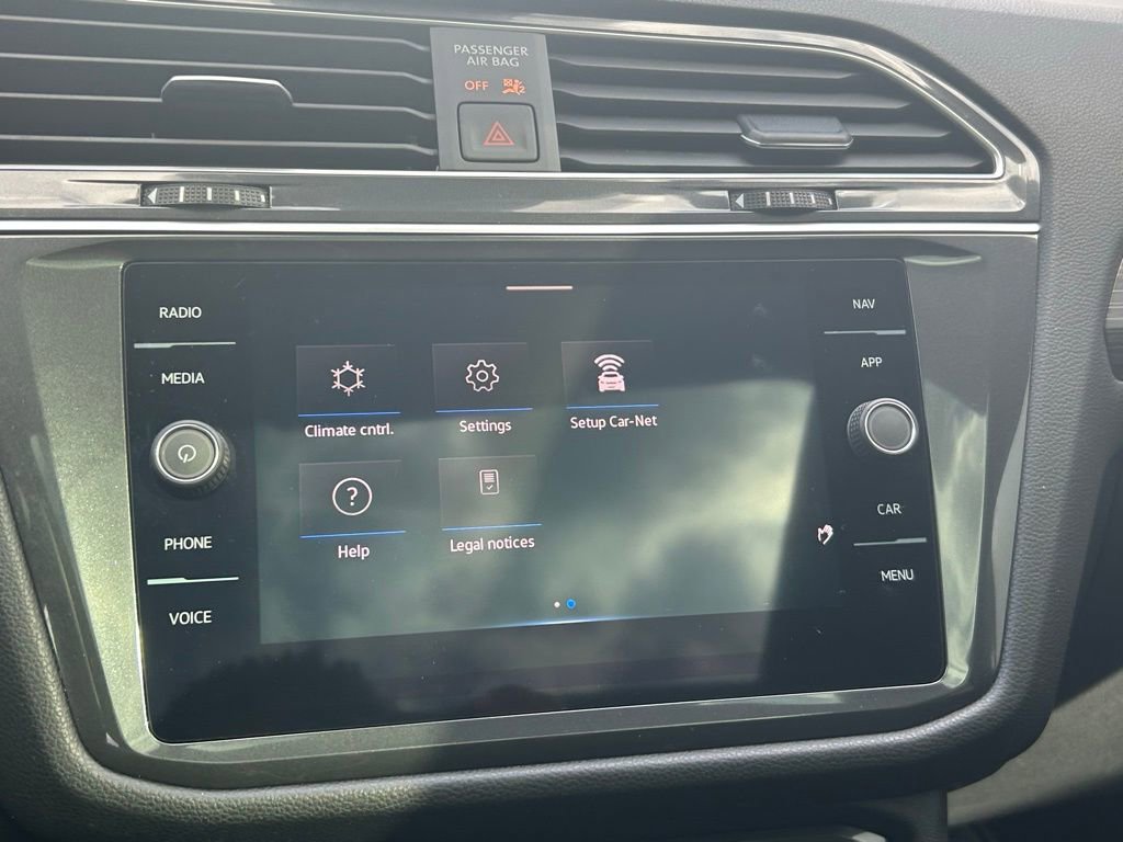 Used 2024 Volkswagen Tiguan SEL R-Line image 18