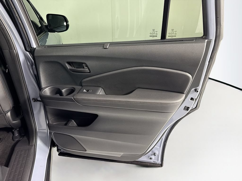 Certified 2023 Honda Passport TrailSport image 27