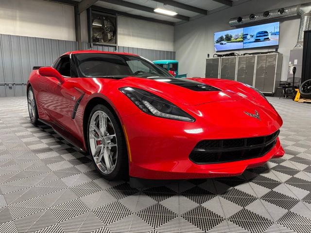 Used 2019 Chevrolet Corvette Stingray Coupe w/ 1LT image 3