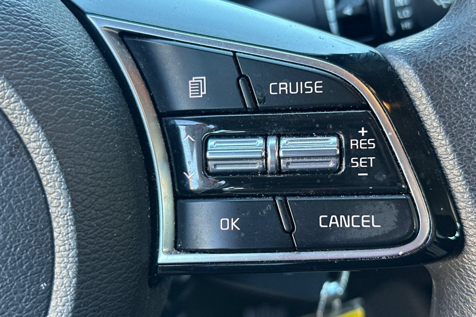 Used 2021 Kia Forte LXS FWD image 37