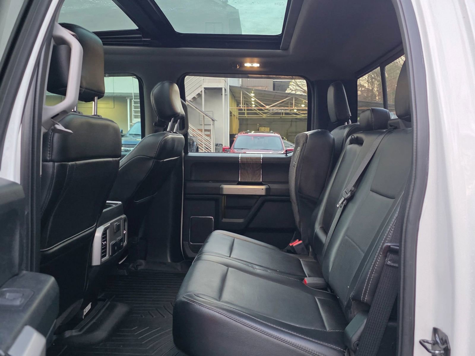Used 2018 Ford F250 Lariat w/ Lariat Ultimate Package image 29
