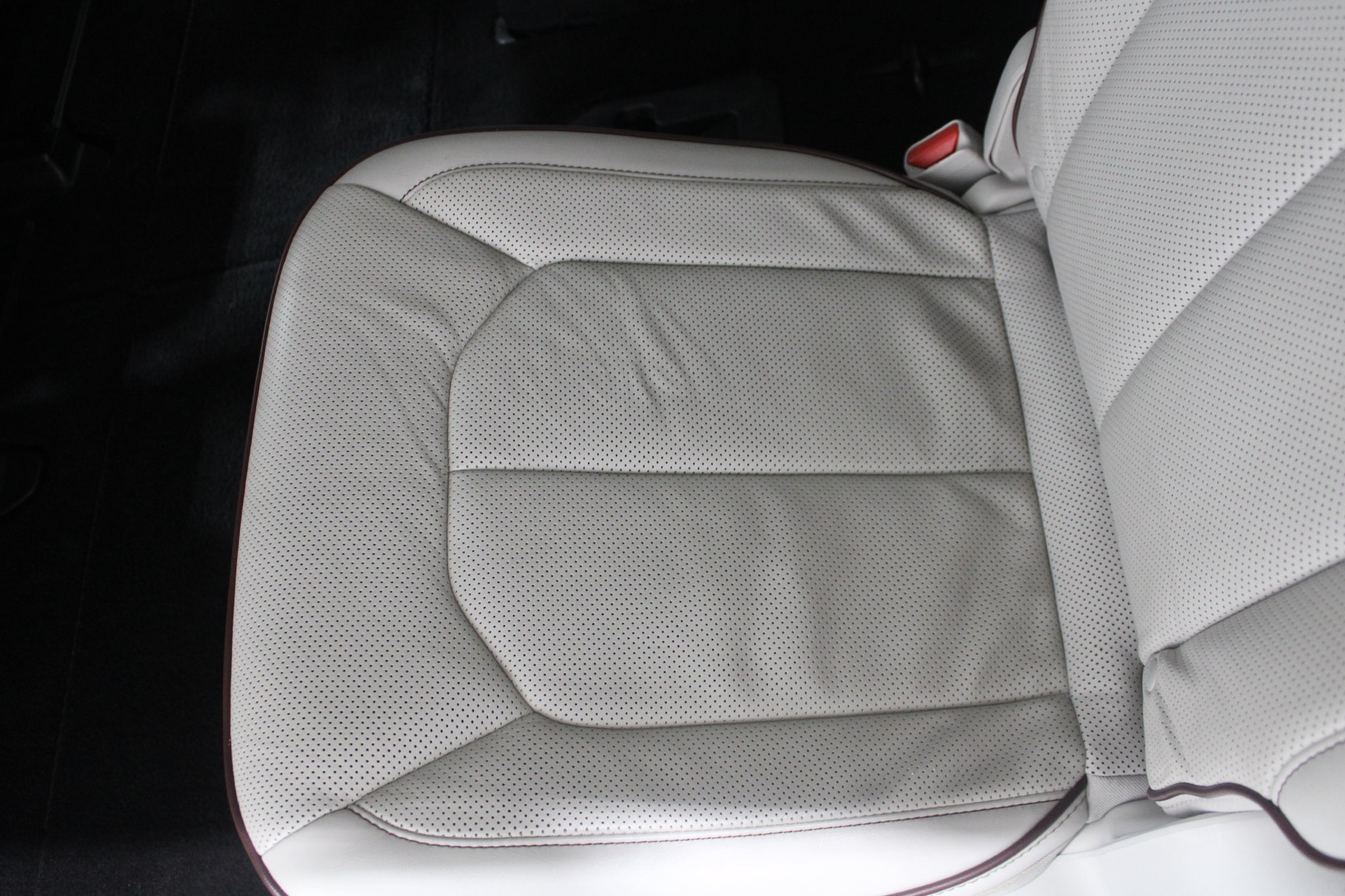 Used 2019 Chrysler Pacifica Limited FWD image 19
