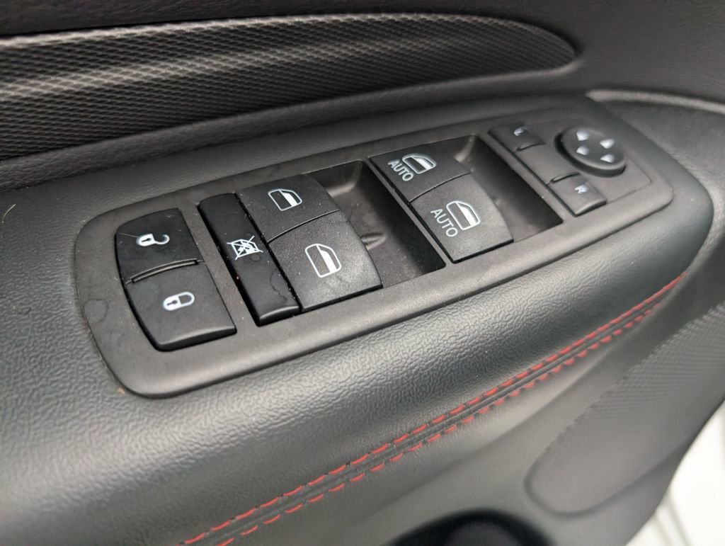 Used 2023 Dodge Durango R/T w/ Blacktop Package image 15