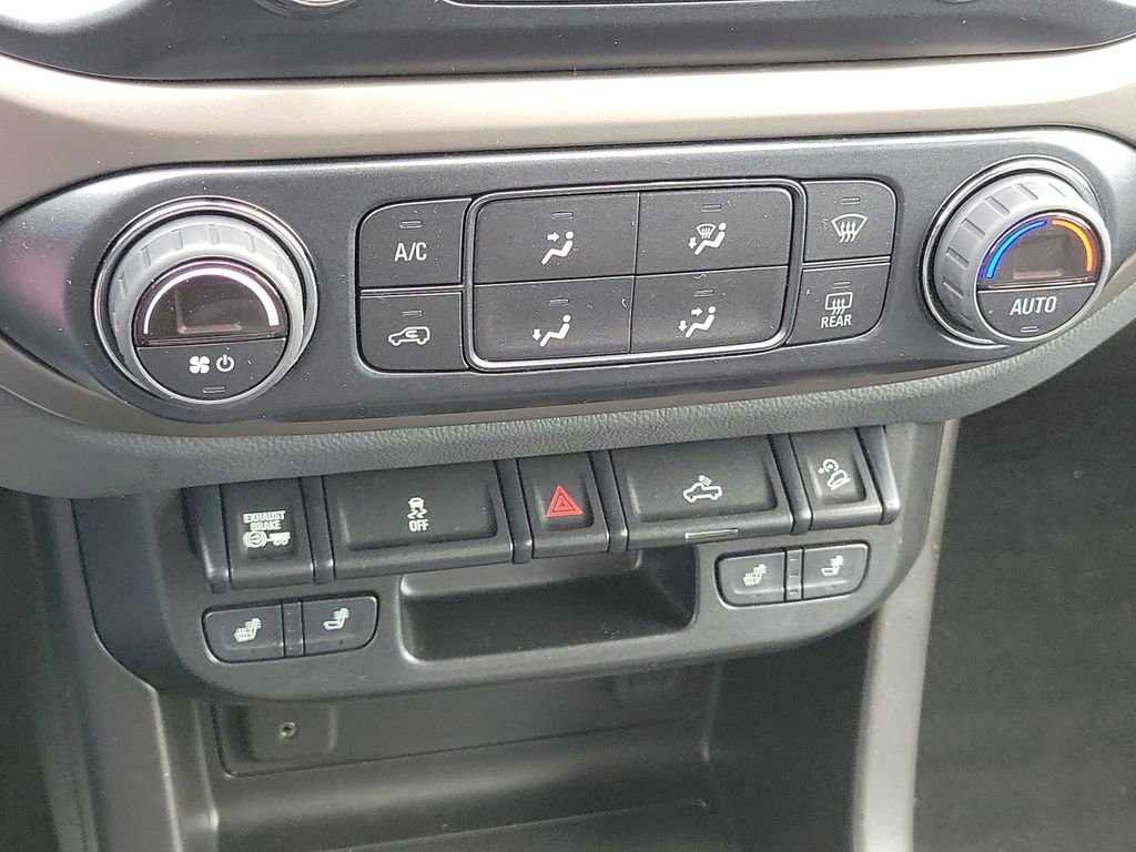 Used 2018 Chevrolet Colorado Z71 image 18