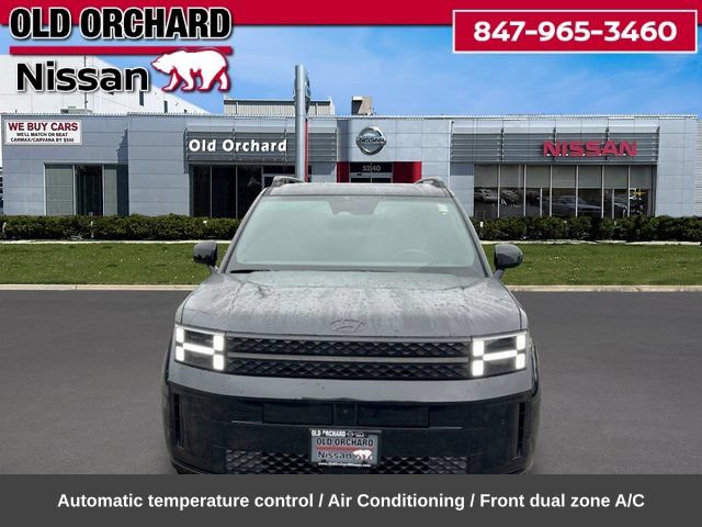 Used 2025 Hyundai Santa Fe Calligraphy AWD/4WD image 2