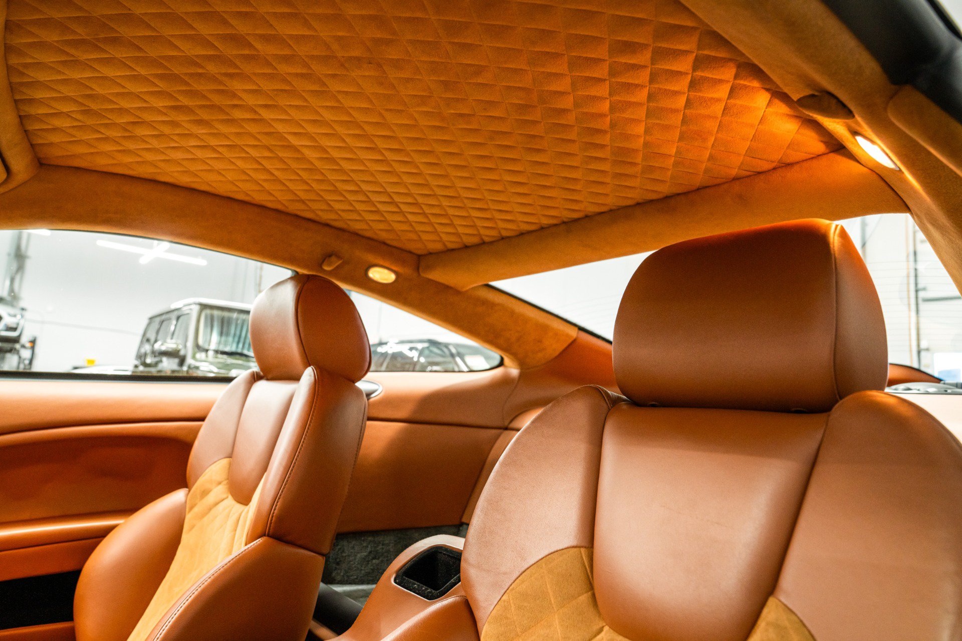 Used 2003 Aston Martin Vanquish RWD image 17