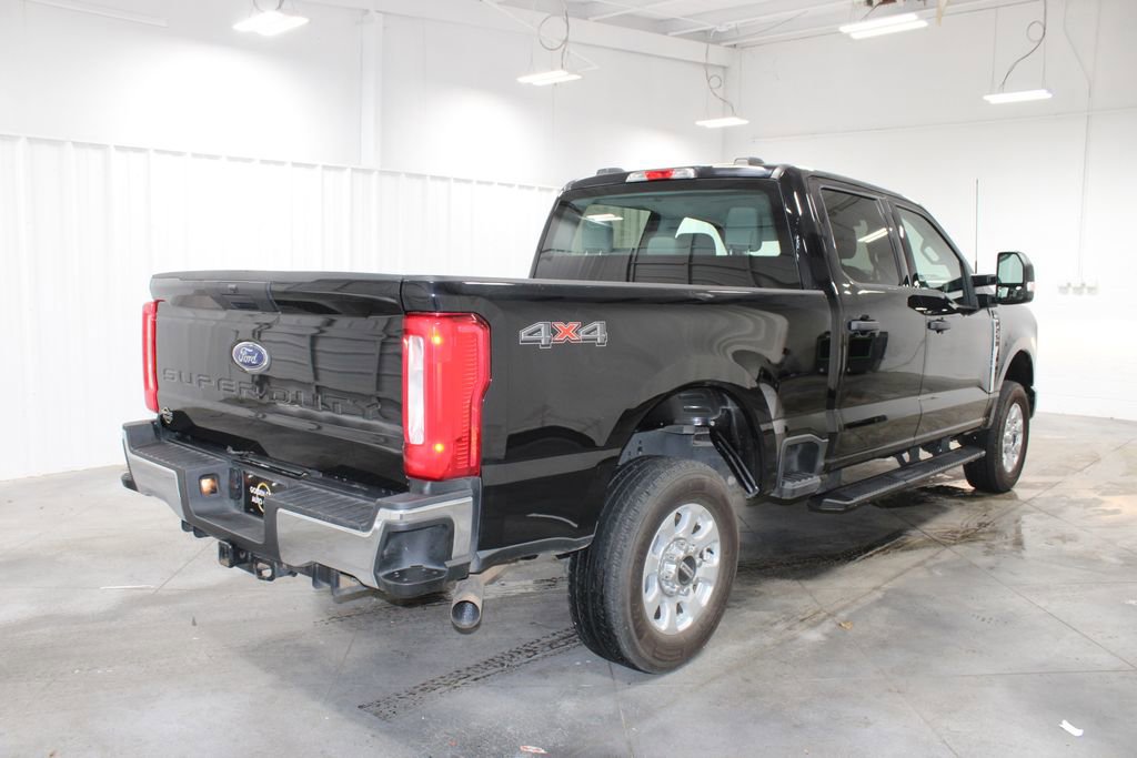 Used 2024 Ford F250 XLT image 9