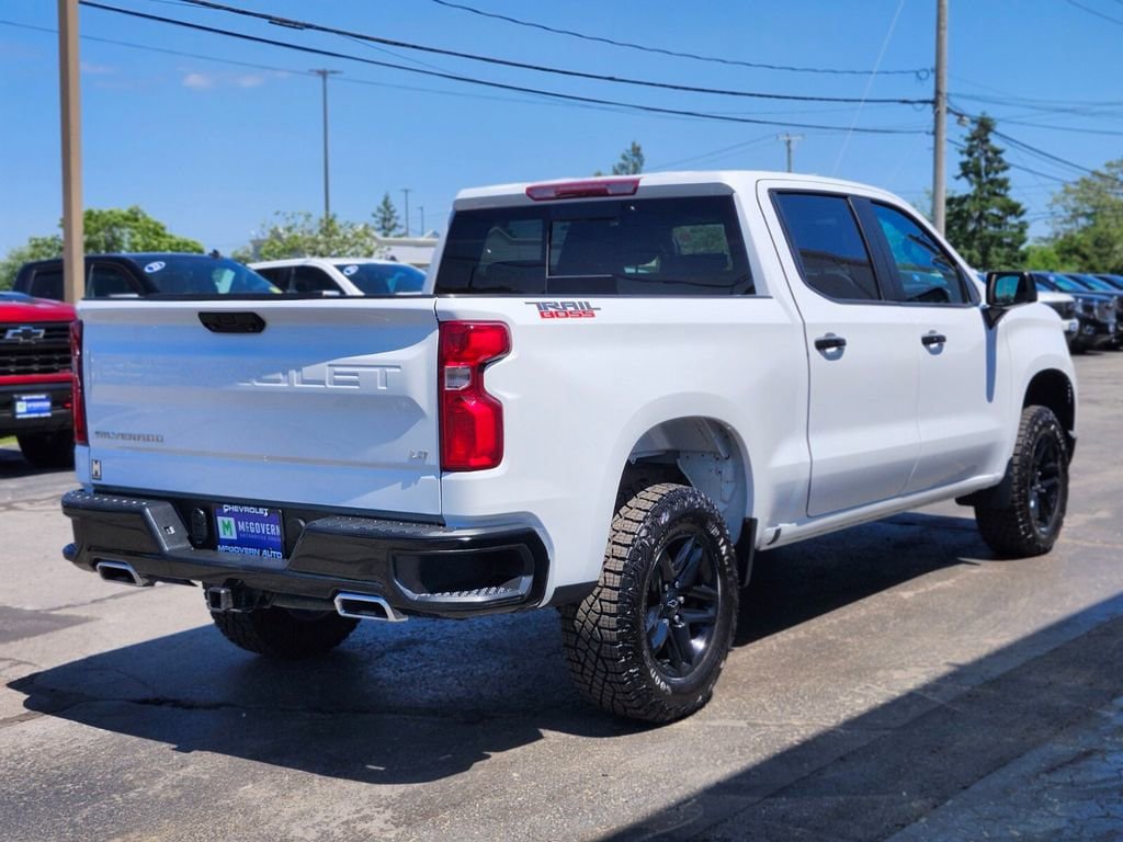 Used 2023 Chevrolet Silverado 1500 LT Trail Boss w/ Convenience Package II AWD/4WD image 5