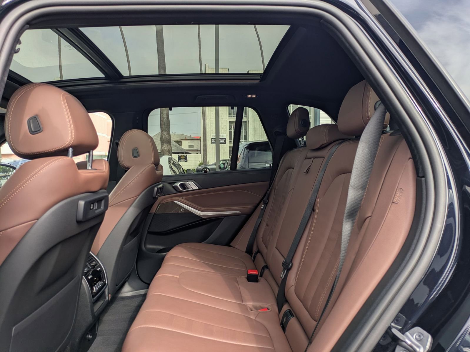 Used 2021 BMW X5 sDrive40i w/ M Sport Package image 28