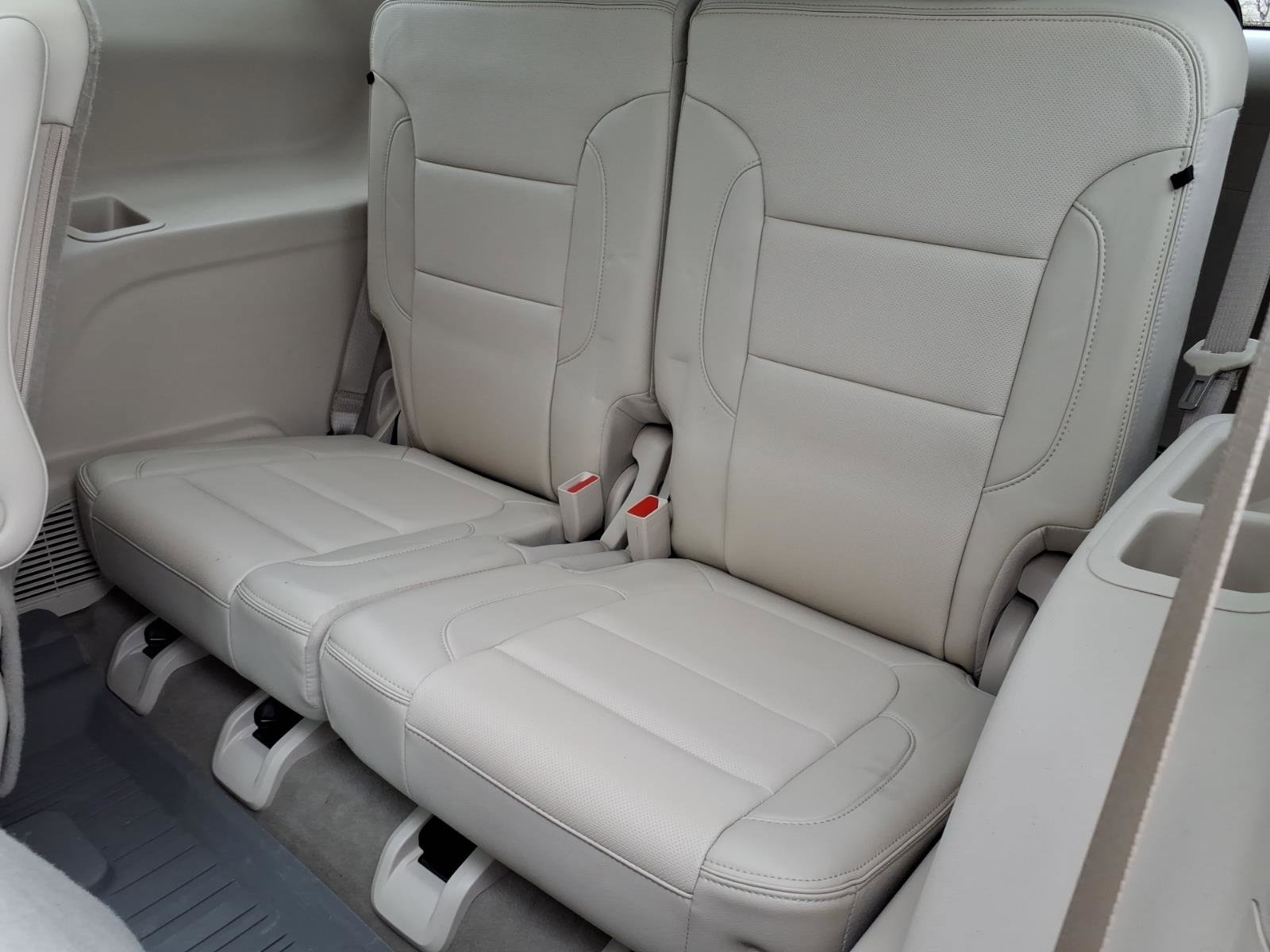 Certified 2021 GMC Acadia Denali w/ Denali Ultimate Package AWD/4WD image 13