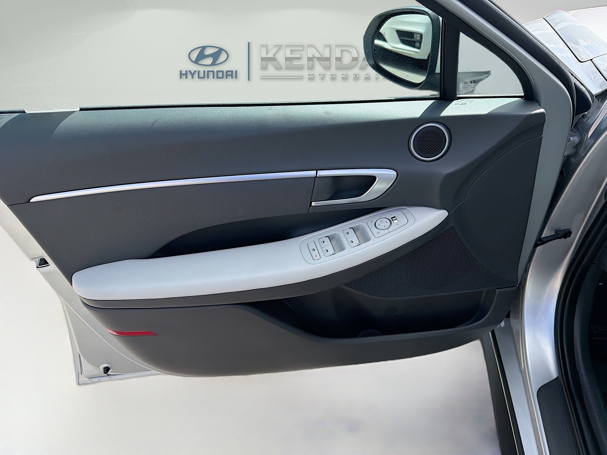 Certified 2025 Hyundai Sonata SE image 14