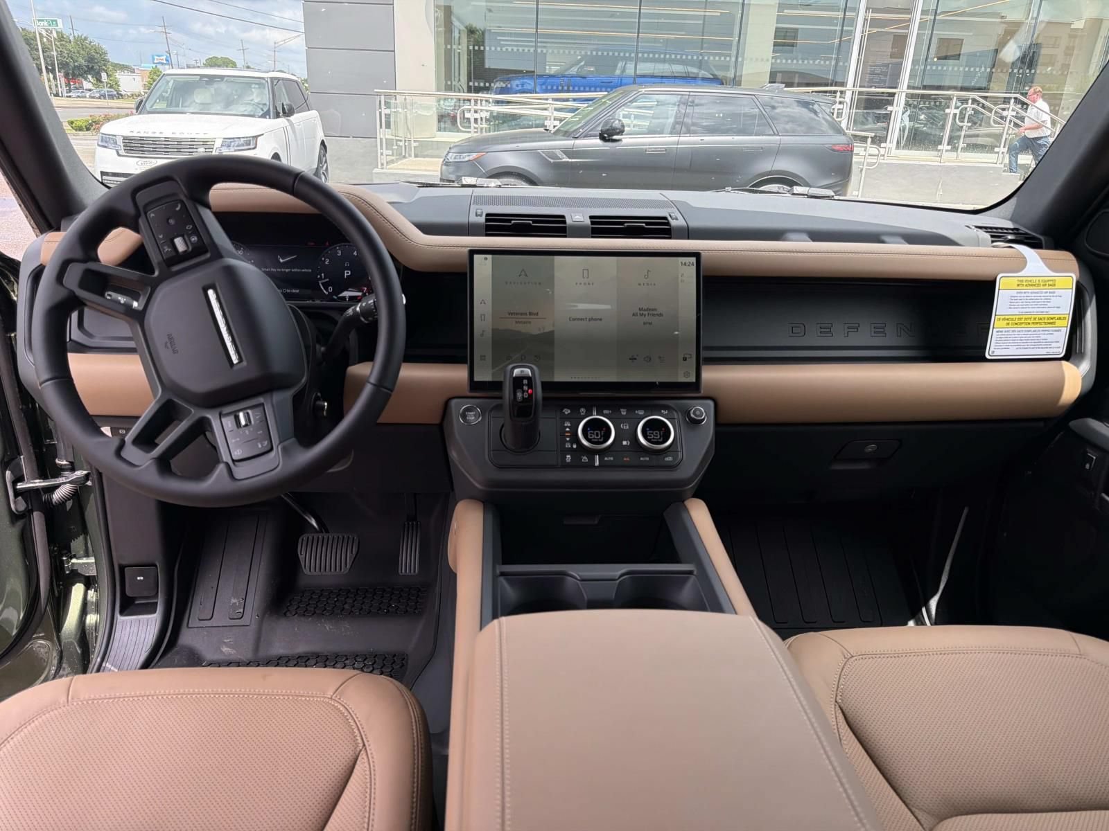 New 2026 Land Rover Defender 110 X-Dynamic SE AWD/4WD image 9