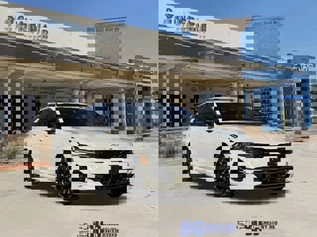 Used 2023 Kia K5 GT-Line w/ GT-Line Premium Package image 1