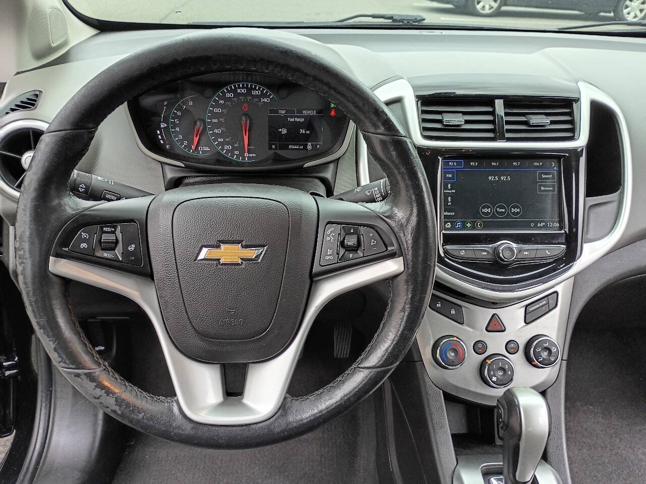 Used 2018 Chevrolet Sonic Premier FWD image 22
