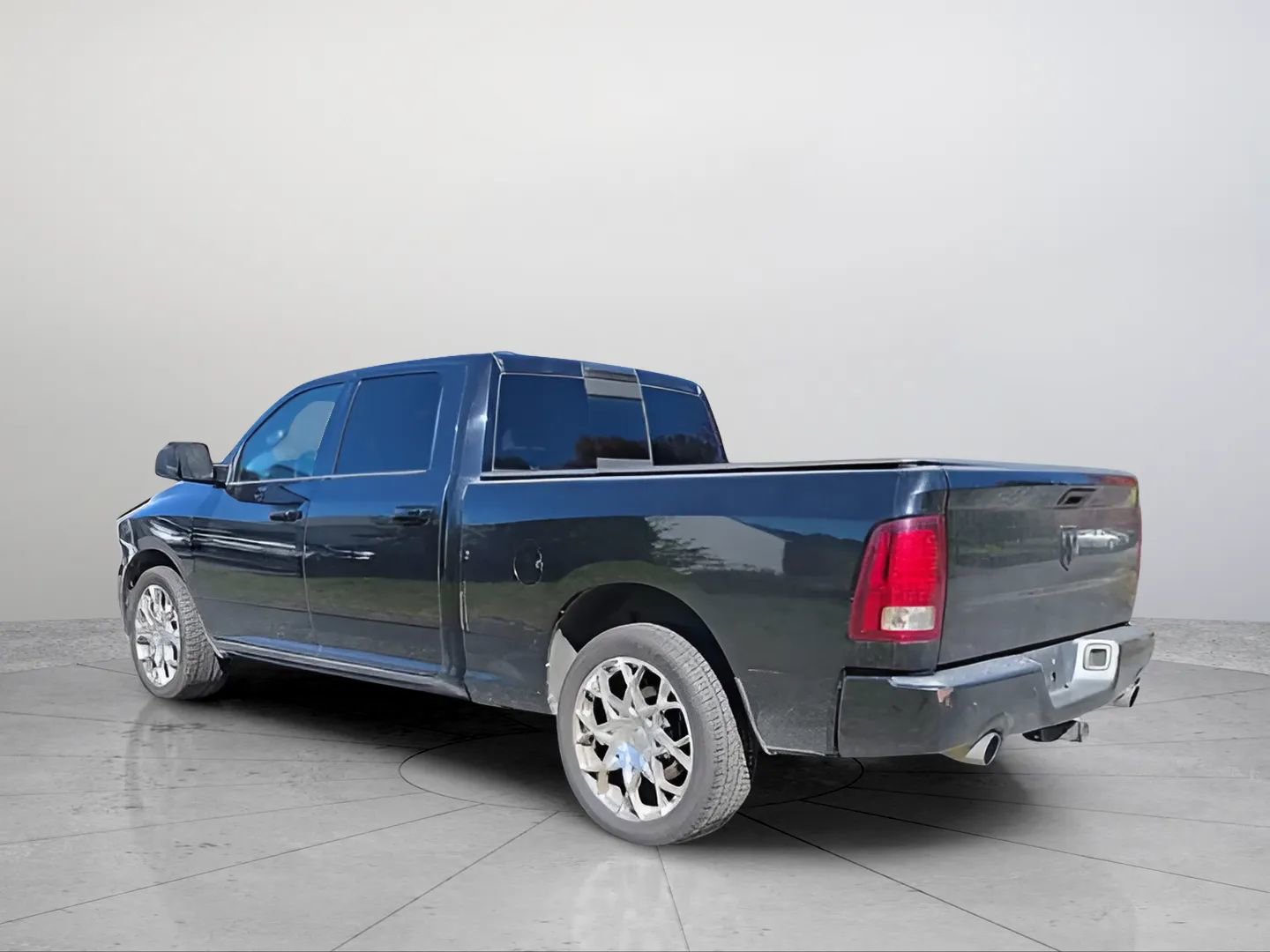 Used 2014 RAM 1500 Sport w/ Trailer Tow Group AWD/4WD image 4