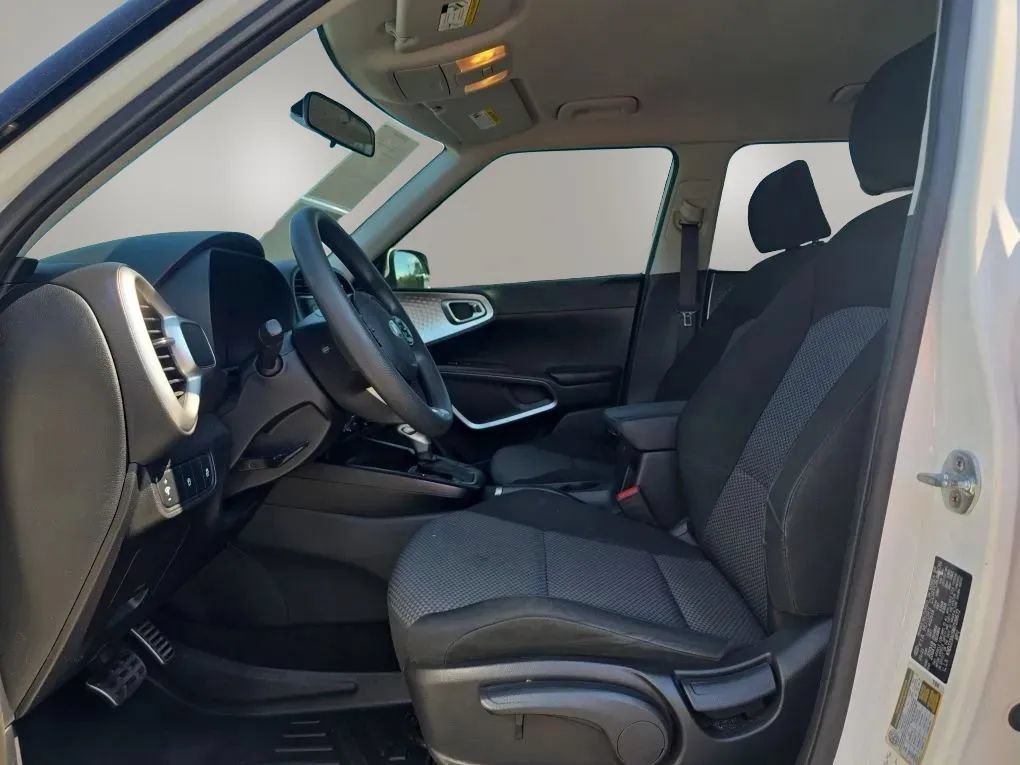 Used 2021 Kia Soul LX FWD image 13