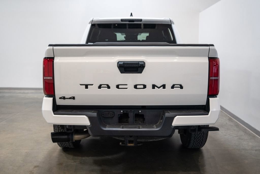 Certified 2024 Toyota Tacoma TRD Off-Road image 8