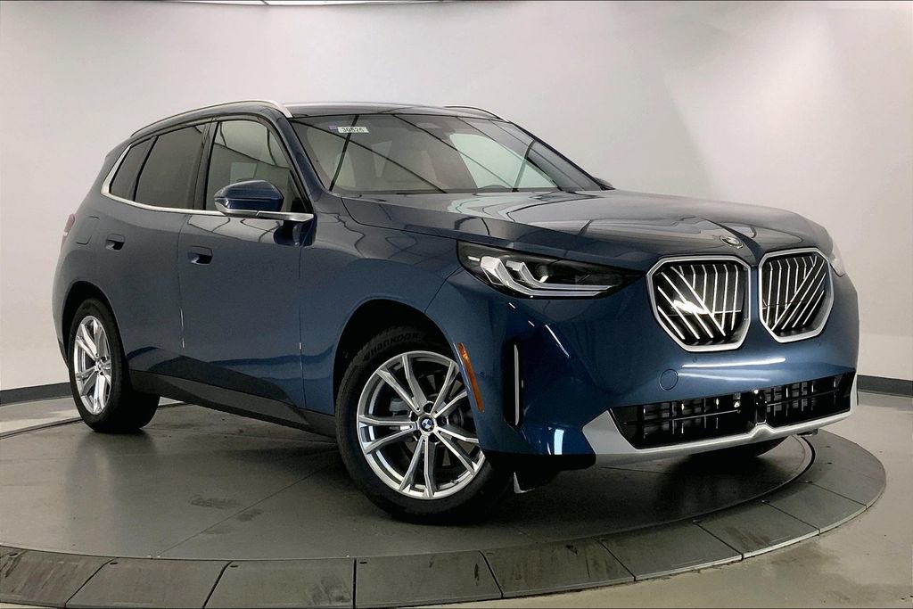 New 2025 BMW X3 xDrive30i w/ Convenience Package image 11