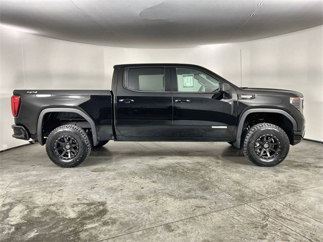 Used 2022 GMC Sierra 1500 Elevation image 9