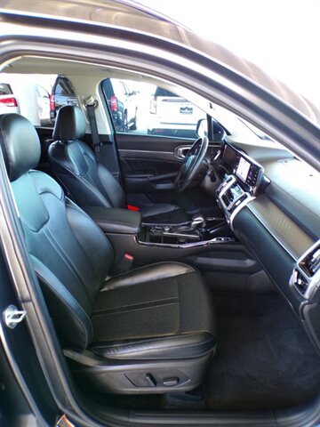 Used 2021 Kia Sorento SX FWD image 31