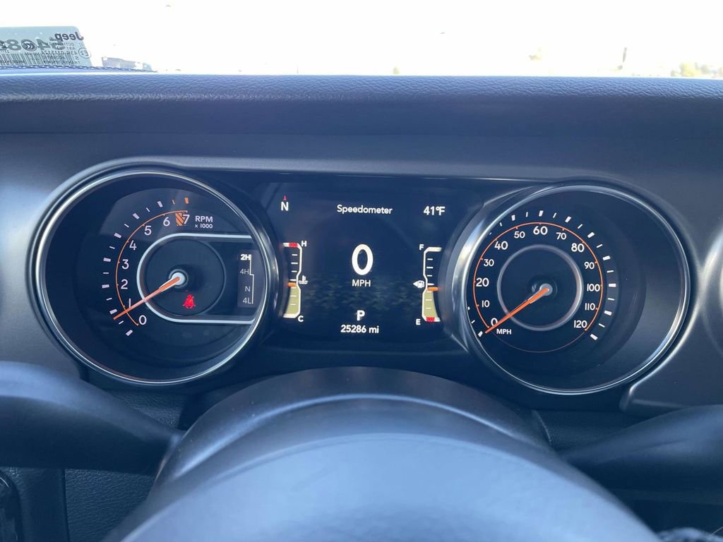 Certified 2023 Jeep Gladiator Sport image 29