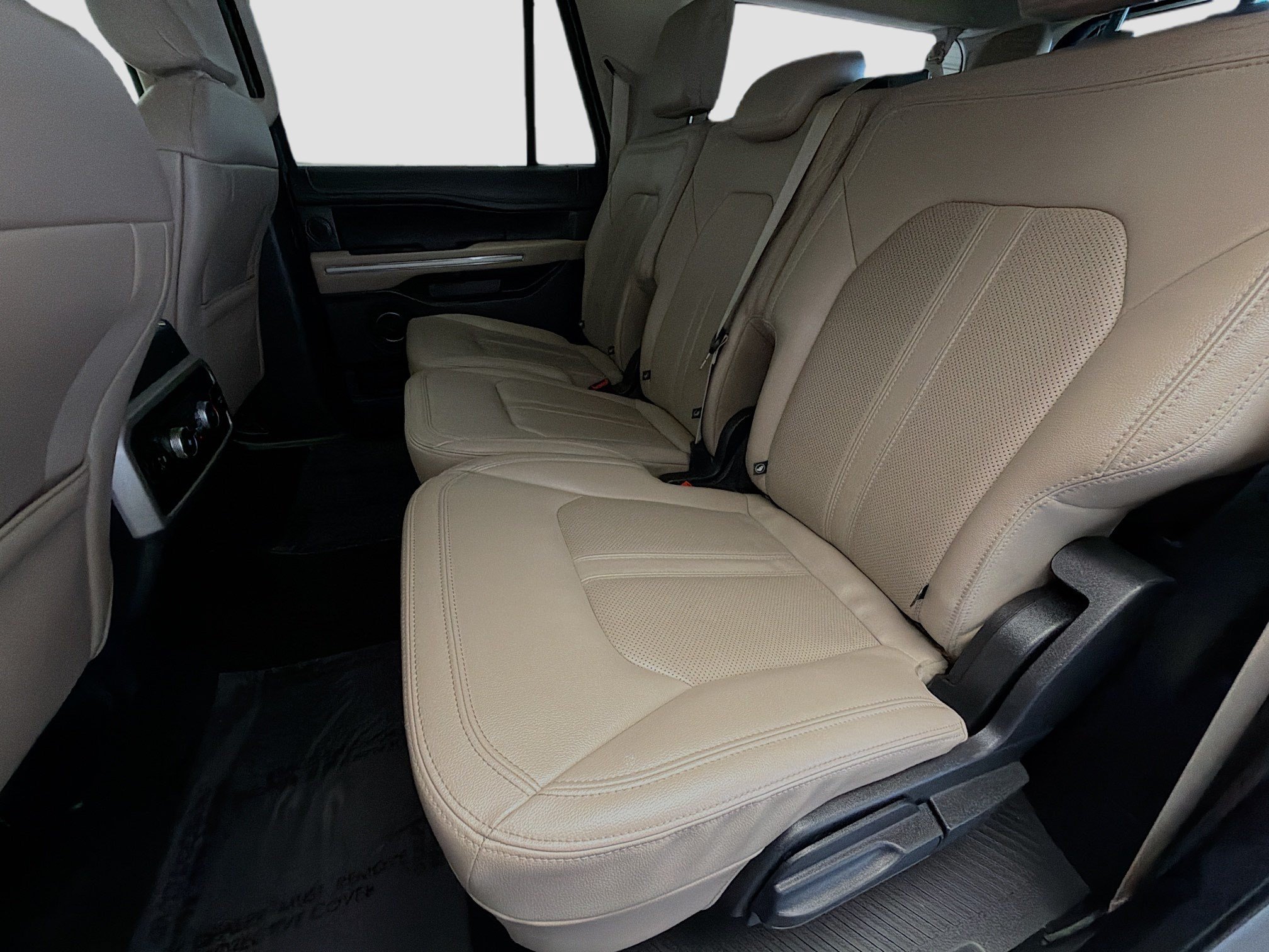Used 2022 Ford Expedition Max Limited AWD/4WD image 11