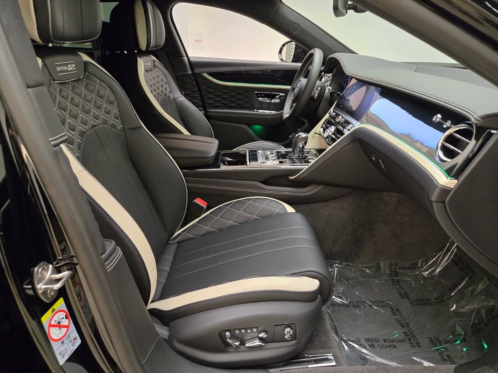 Certified 2024 Bentley Flying Spur W12 AWD/4WD image 2