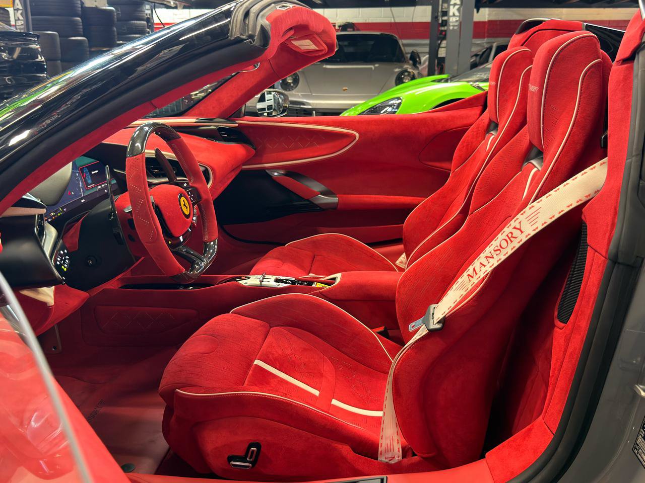 Used 2022 Ferrari SF90 Spider AWD/4WD image 13