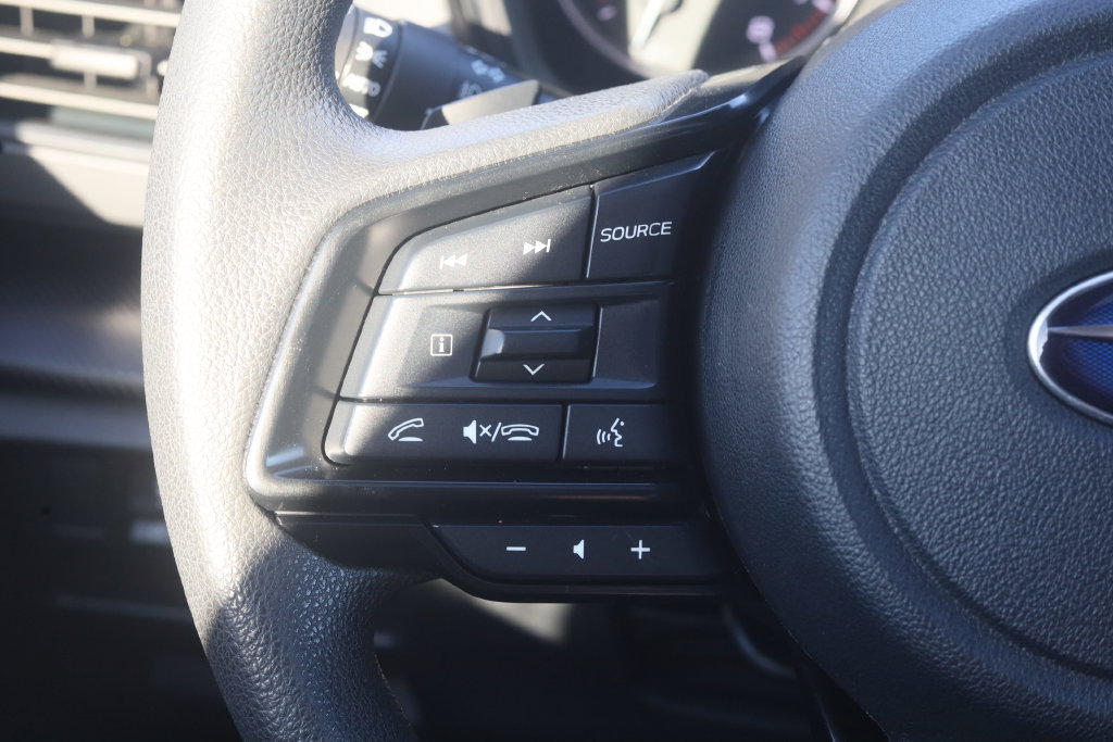 Used 2024 Subaru Crosstrek 2.0i Premium AWD/4WD image 7