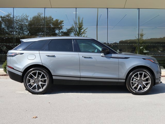 New 2025 Land Rover Range Rover Velar Dynamic SE image 25