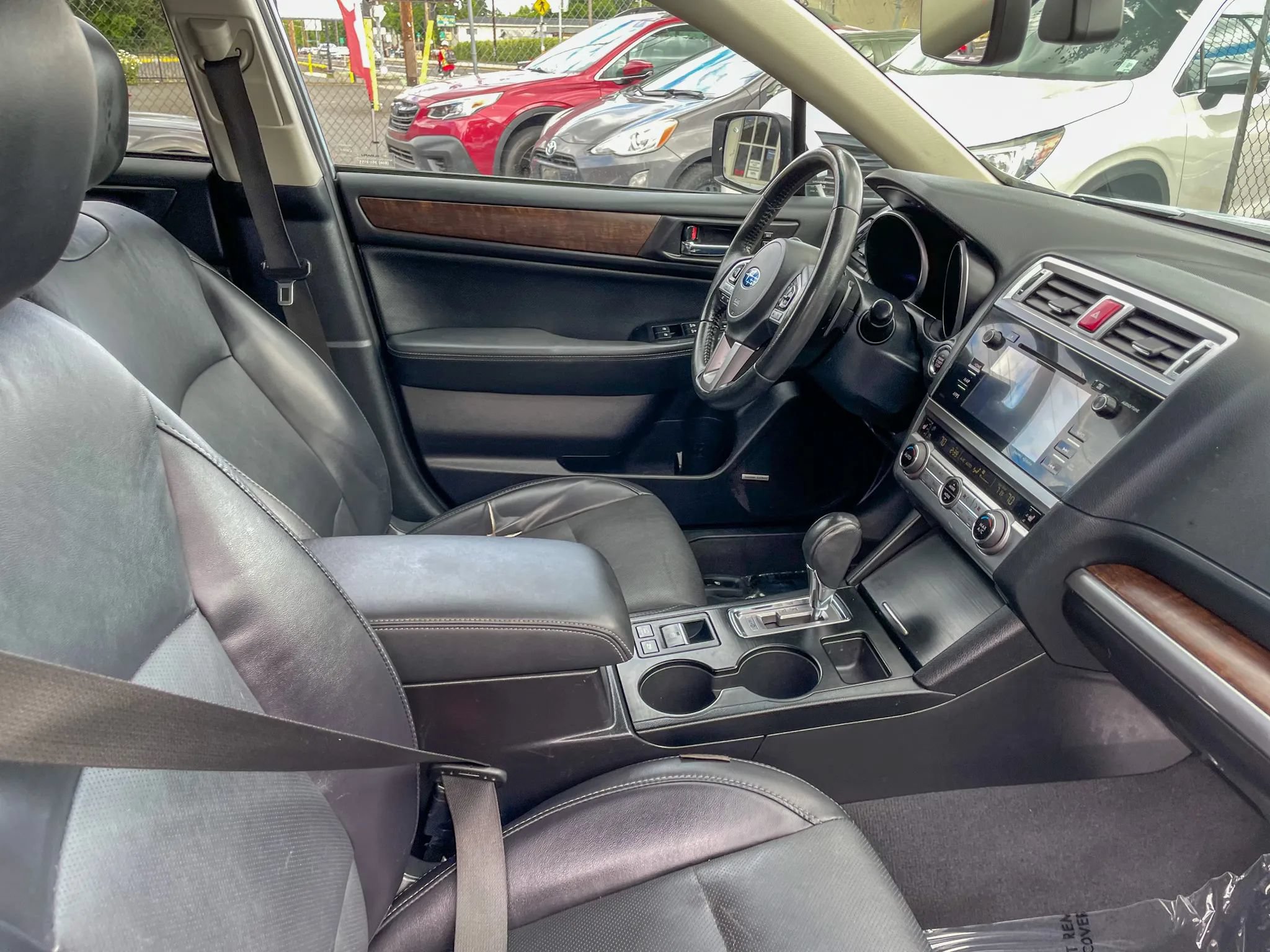 Used 2017 Subaru Outback 2.5i Limited AWD/4WD image 40