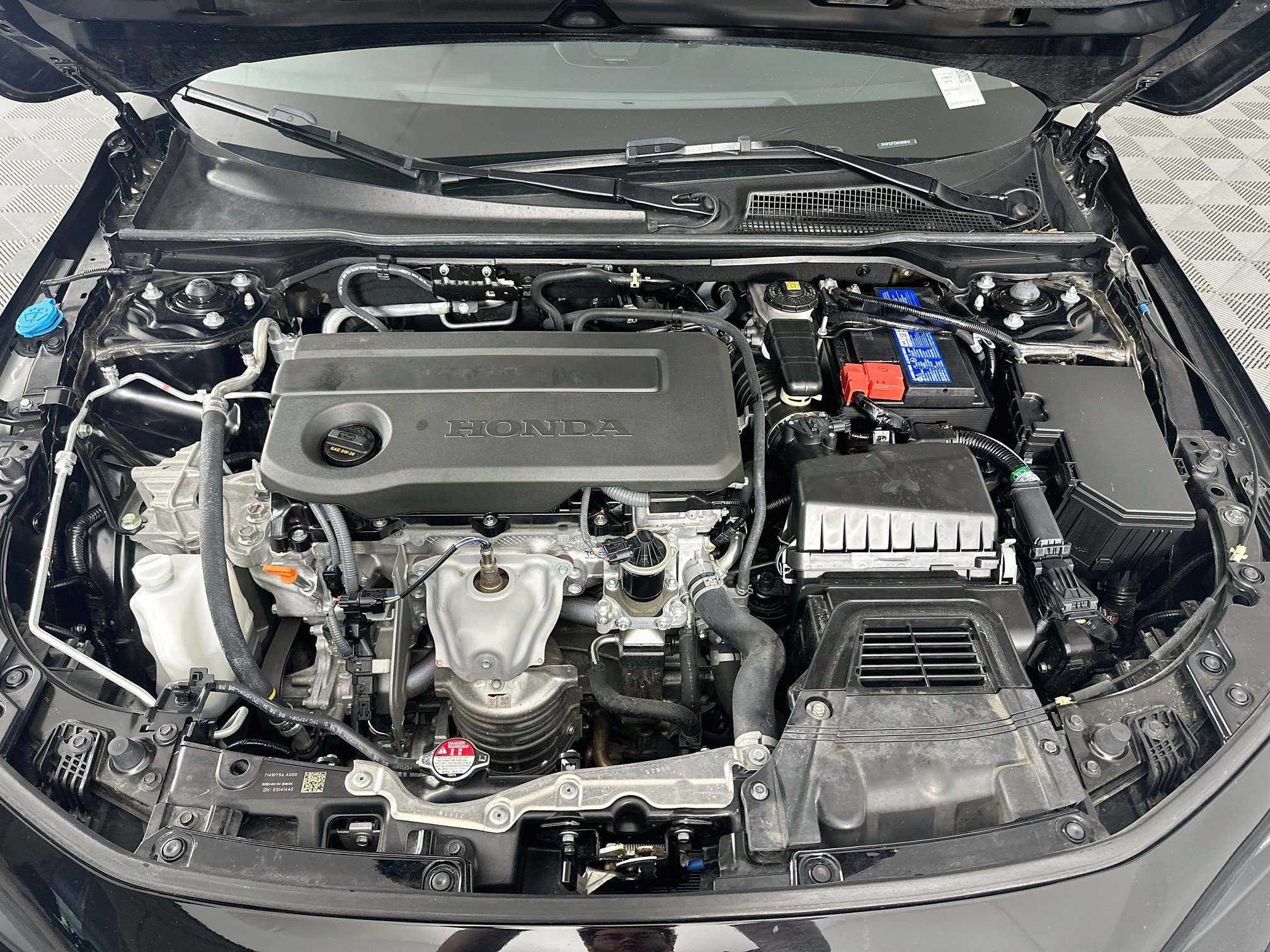 Used 2025 Honda Civic LX image 31
