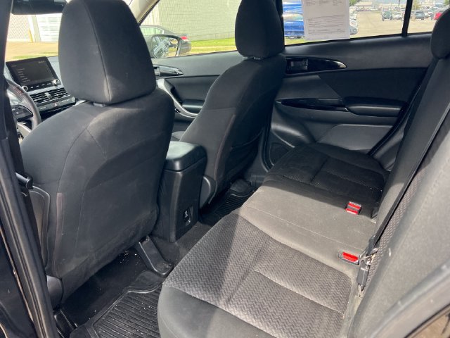 Used 2022 Mitsubishi Eclipse Cross LE AWD/4WD image 30