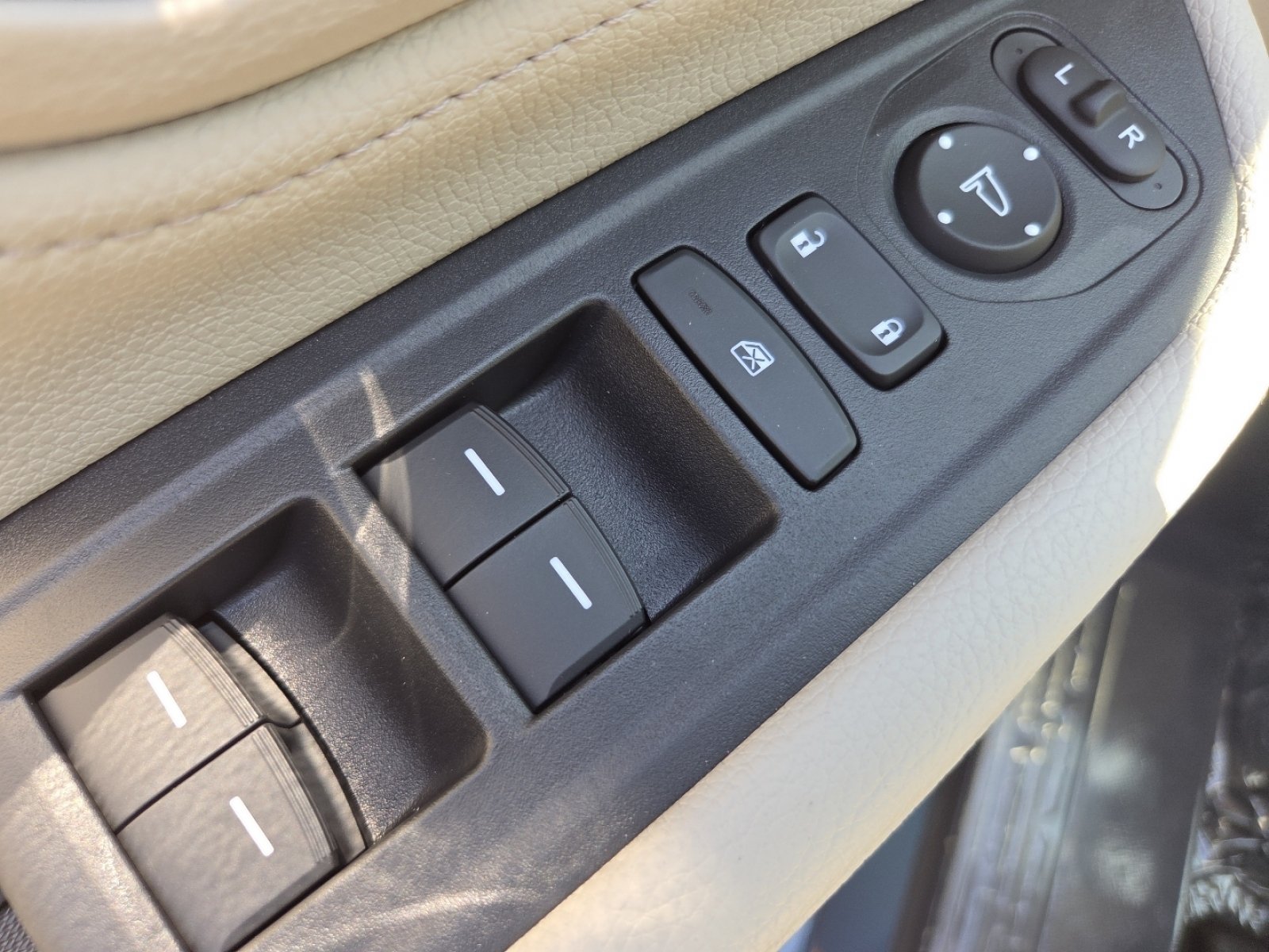 New 2026 Honda Odyssey Touring image 32