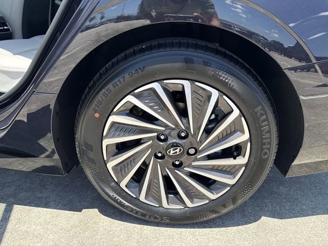 New 2025 Hyundai Sonata Limited FWD image 25
