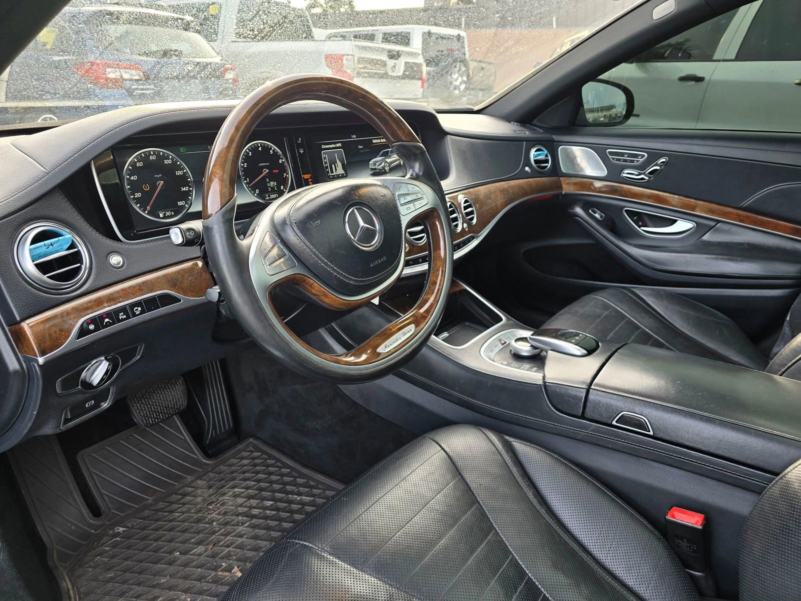 Used 2015 Mercedes-Benz S 550 4MATIC Sedan image 23