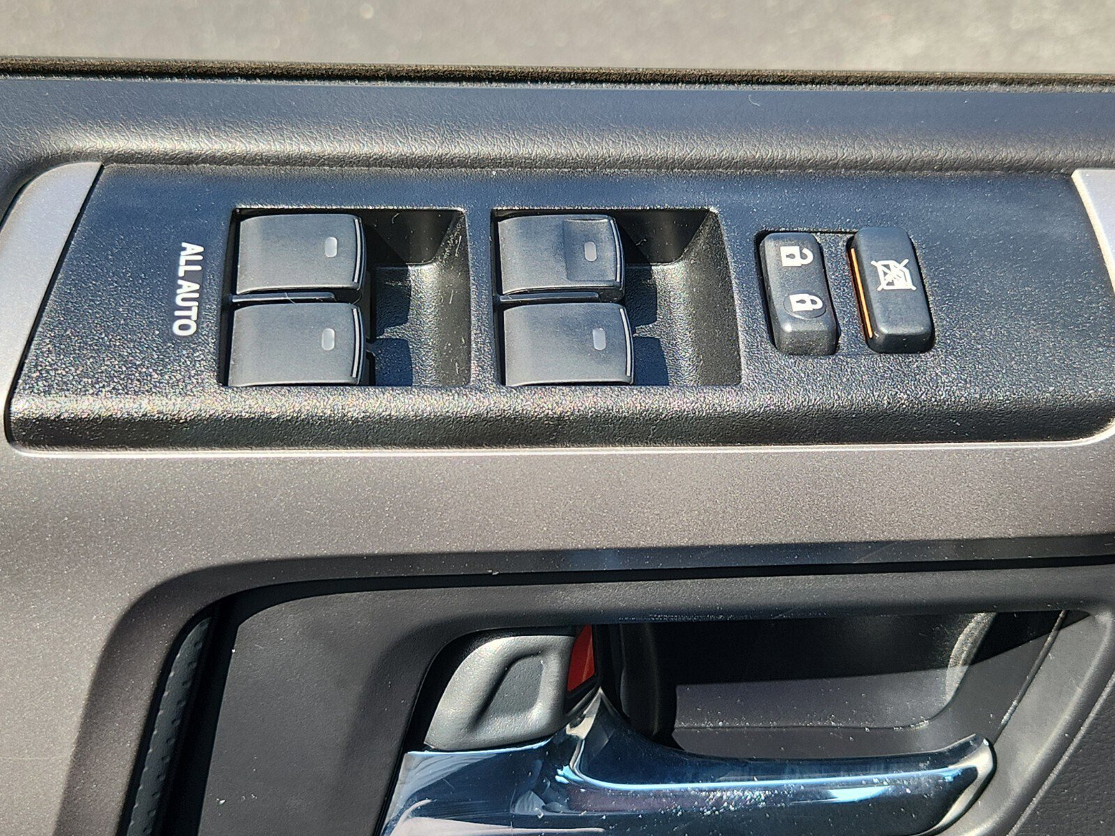 Certified 2024 Toyota 4Runner SR5 Premium image 28