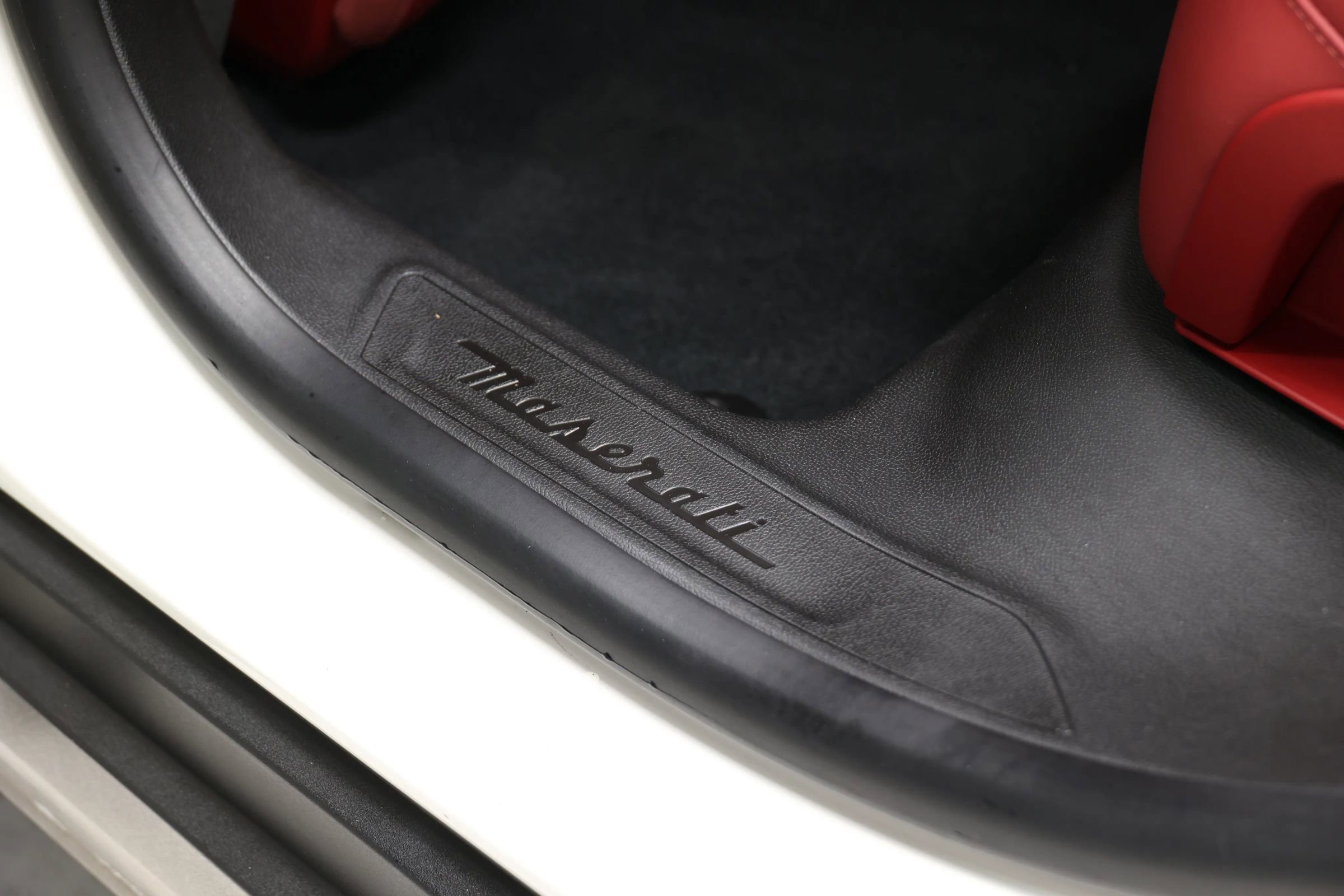 Used 2022 Maserati Levante Modena image 48