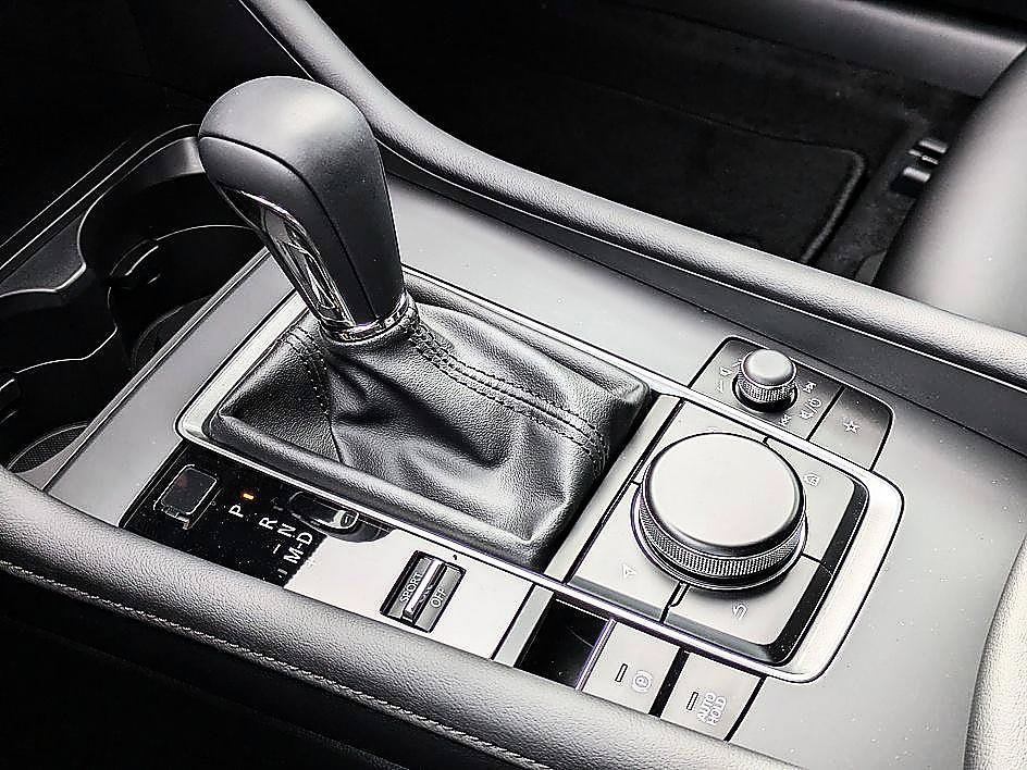 New 2026 MAZDA MAZDA3 2.5 S Hatchback w/ Premium Pkg FWD image 23