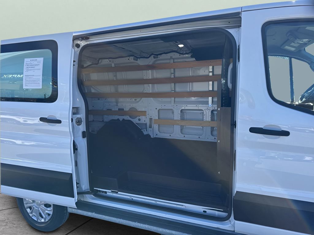 Used 2022 Ford Transit 250 Low Roof w/ Exterior Upgrade Package RWD image 21