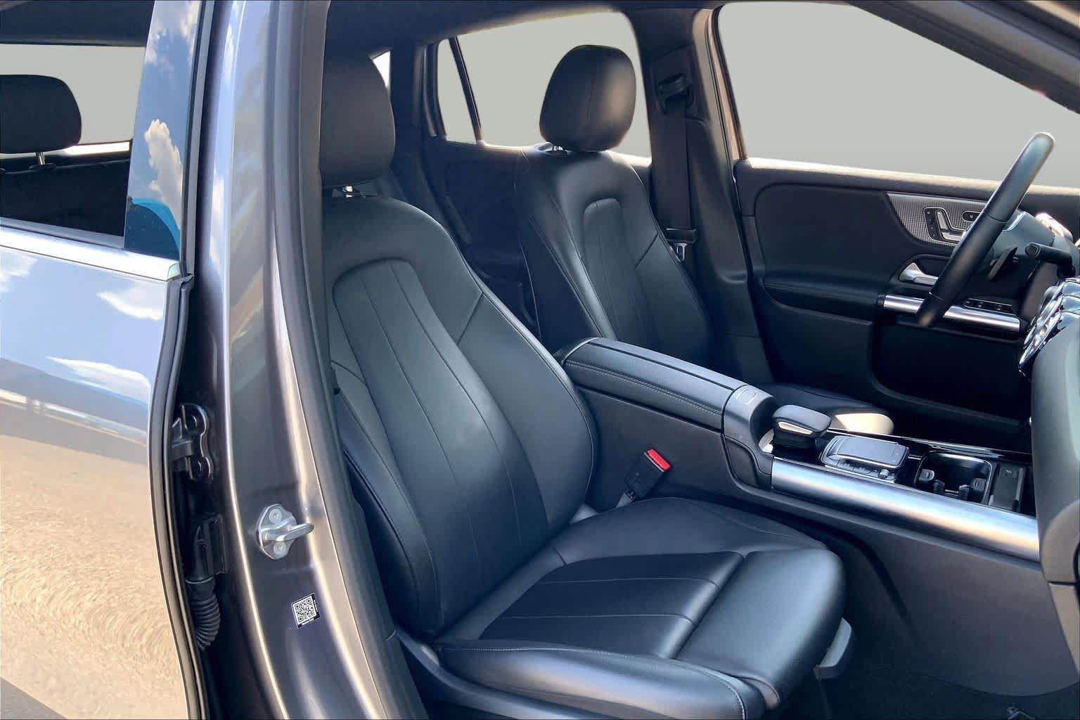 Used 2021 Mercedes-Benz GLA 250 4MATIC image 9