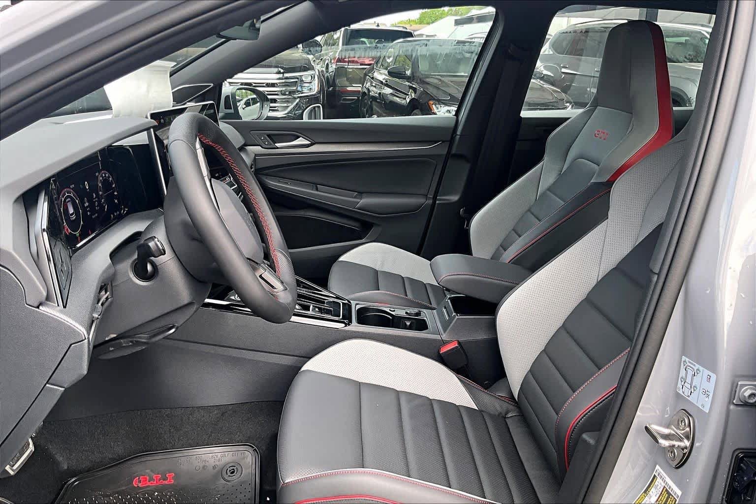 New 2026 Volkswagen GTI SE FWD image 9