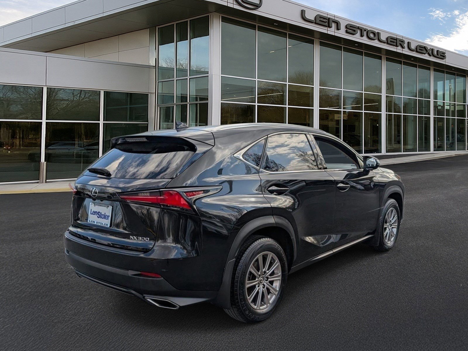 Used 2020 Lexus NX 300 FWD w/ Comfort Package image 3