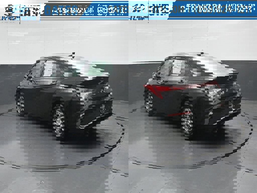 New 2026 Hyundai Elantra SE image 8