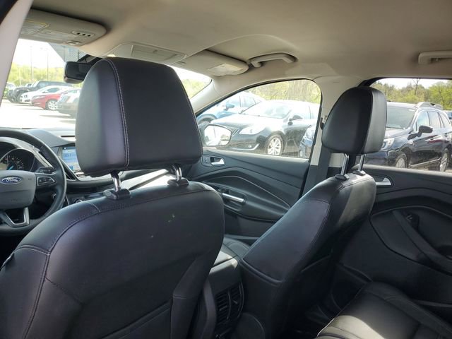 Used 2017 Ford Escape Titanium FWD image 9