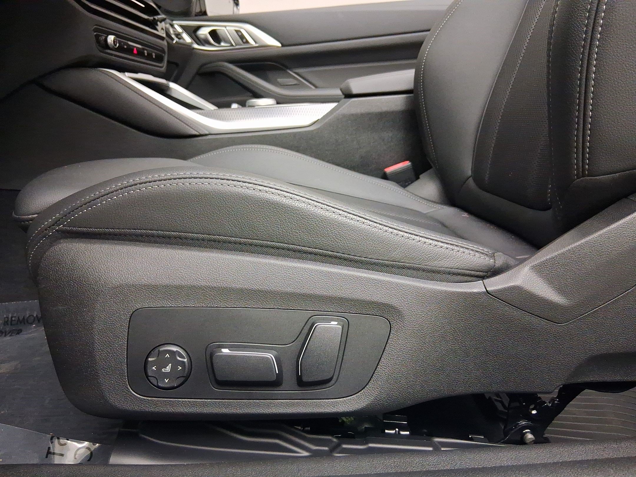 Used 2025 BMW 440i xDrive Convertible AWD/4WD image 16